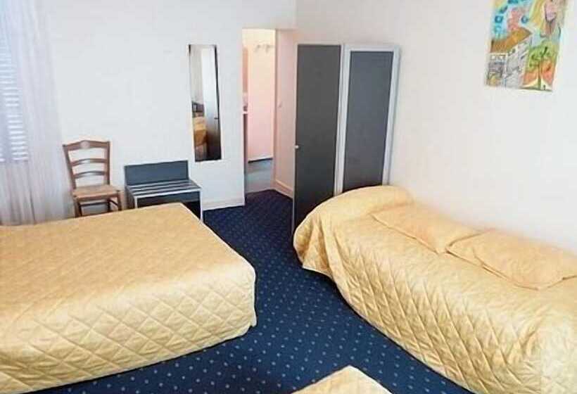 패밀리 룸, Logis De La Barque