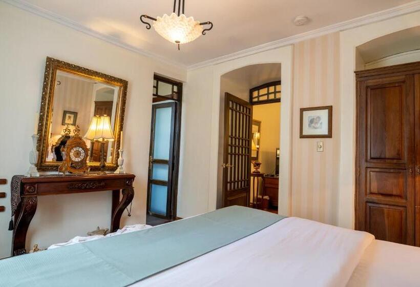 سوییت, Mansion Alcazar