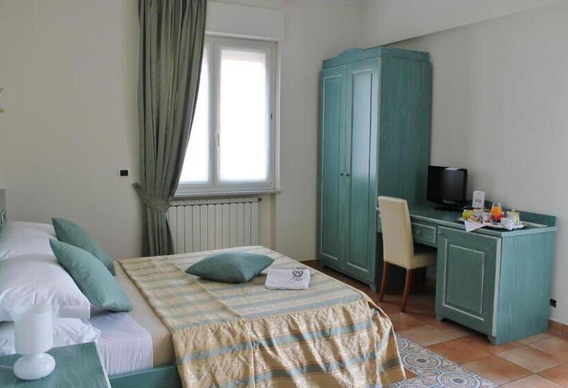 스탠다드 룸, Riviera Varazze