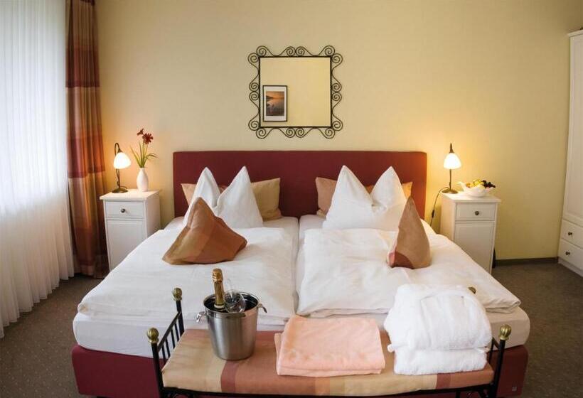 غرفة قياسية مزوَّدة بشُرفة, Golf  Und Wellnesshotel Amtsheide