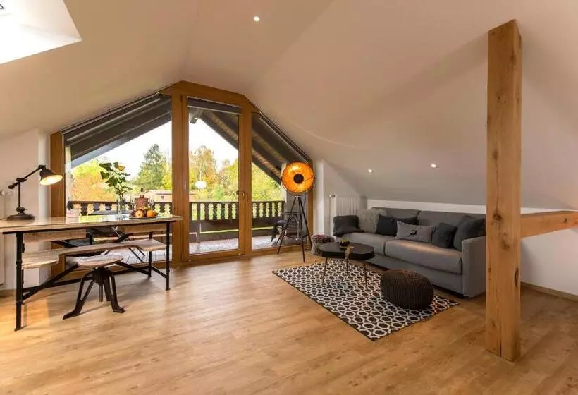 سوئیت با بالکن, Landhotel Lindenhof