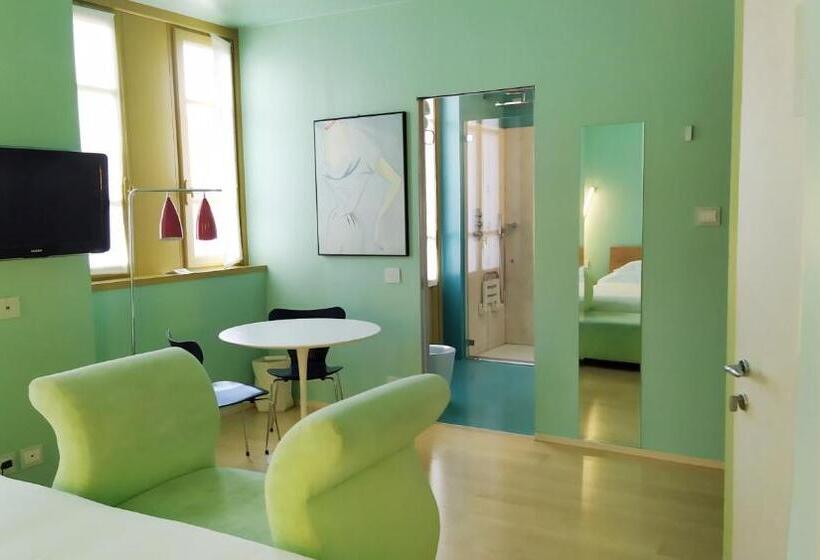 اتاق لوکس, Petronilla Hotel In Bergamo