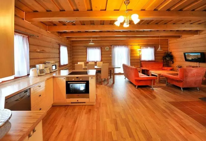 １ベッドルームハウス, Sojka Resort