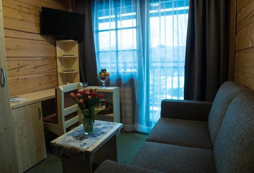 家庭间, Sojka Resort