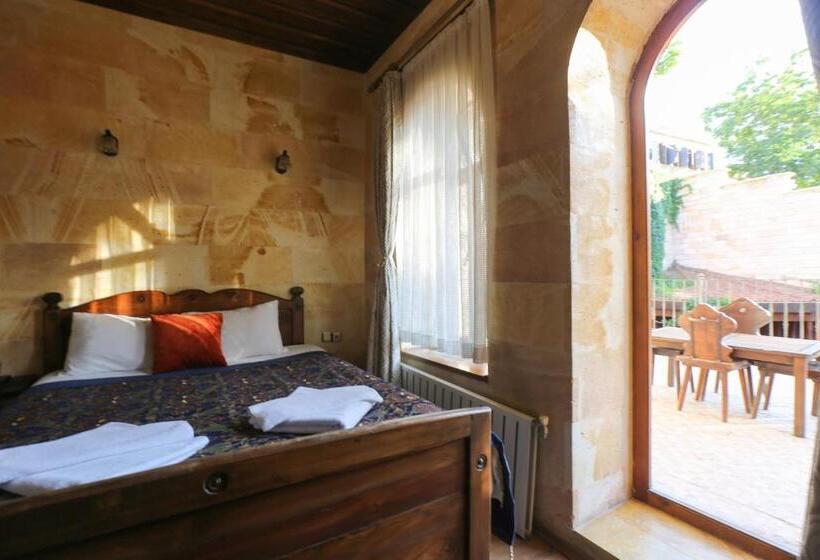 Номер Стандарт, Akuzun