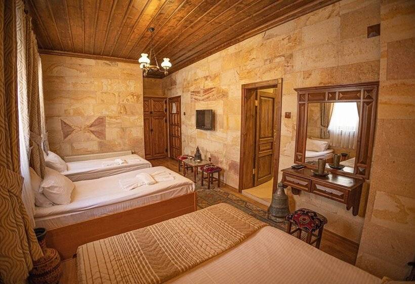 Номер Deluxe, Akuzun