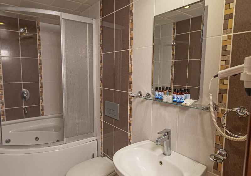 Трехместный Номер Superior, Akuzun