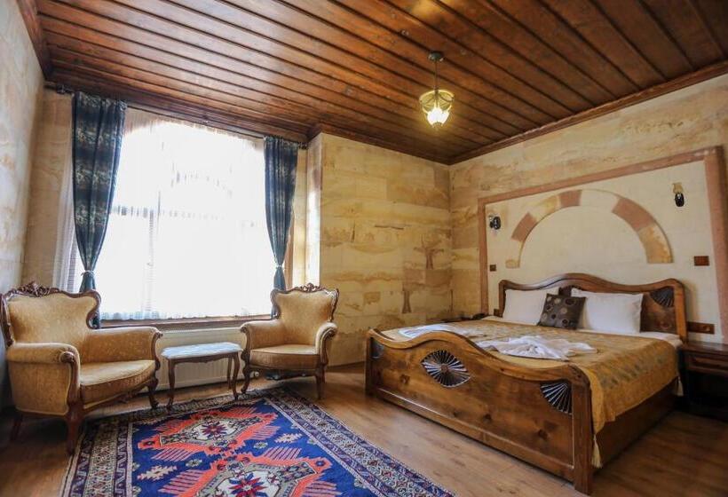 Номер Deluxe, Akuzun