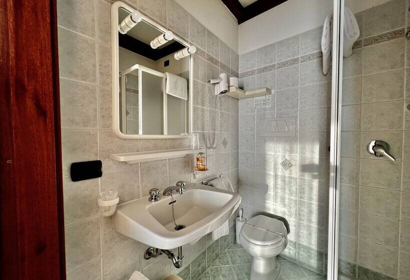 اتاق استاندارد, Aurora