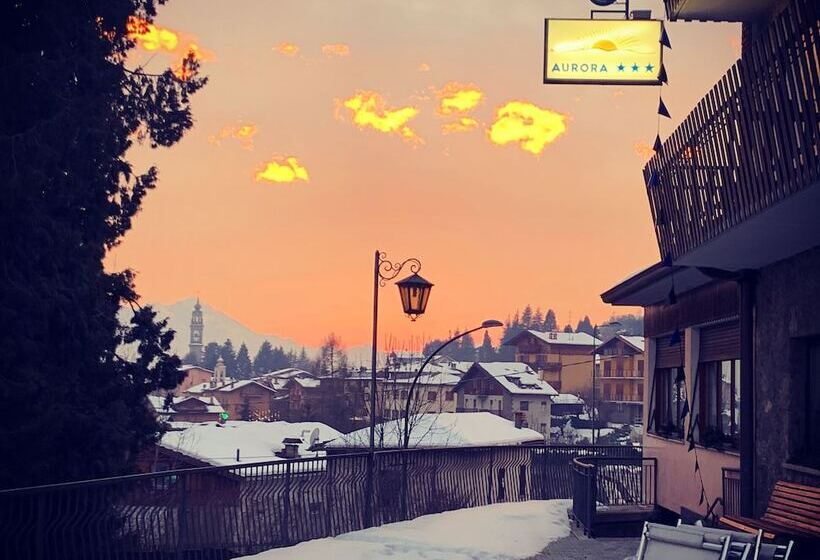 Номер Стандарт Трехместный, Aurora