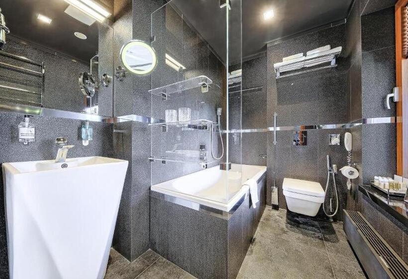 استودیوی استاندارد با چشمانداز دریا, Bayjonn Boutique