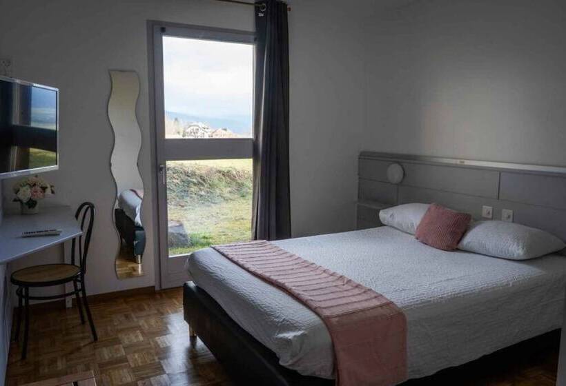 غرفة قياسية, Du Val