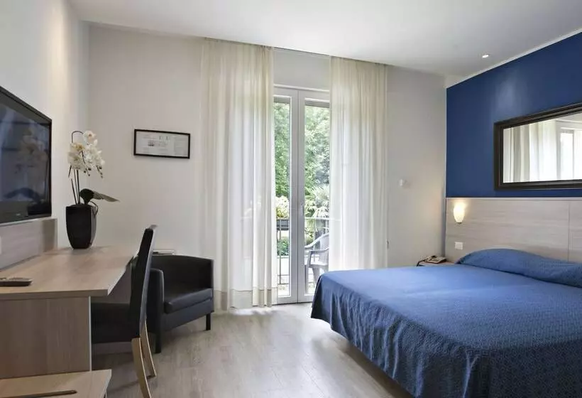 Chambre Standard, Garibaldi