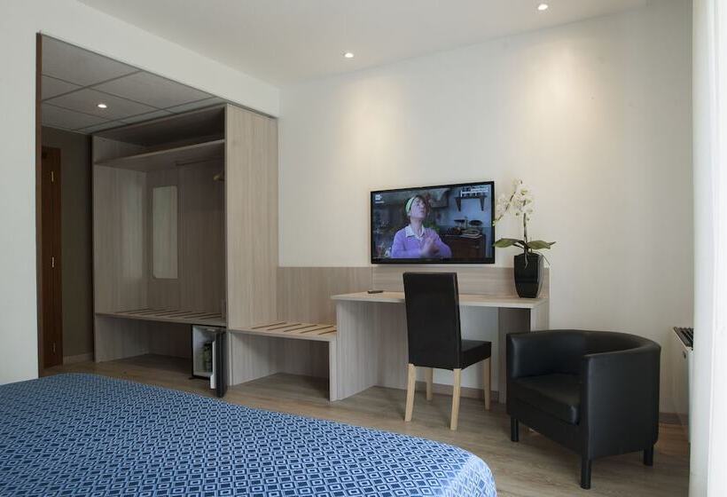 Chambre Standard, Garibaldi