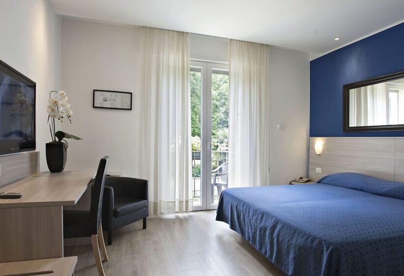 Chambre Standard, Garibaldi