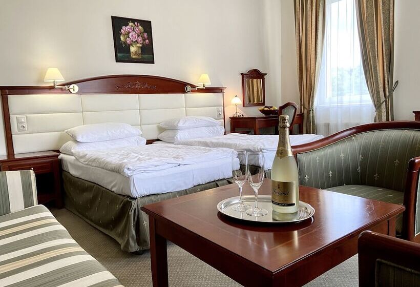 スーペリアールーム, Giovanni Giacomo