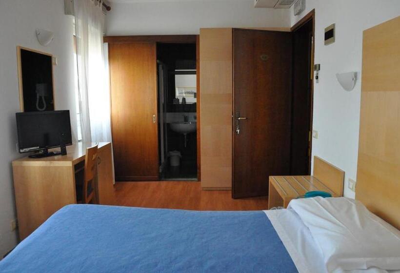 Habitació Estàndard, Igea