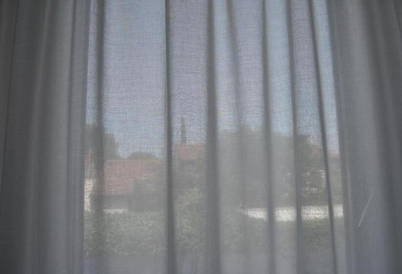 Habitación Estàndard Individual, Igea