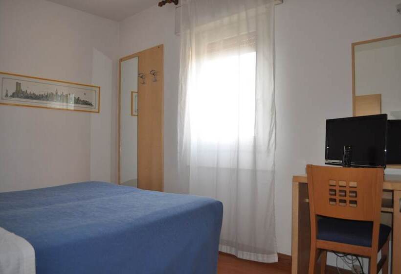 Habitació Estàndard, Igea