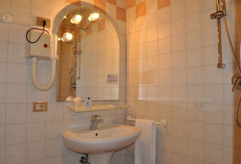 Habitación Estàndard Individual, Igea