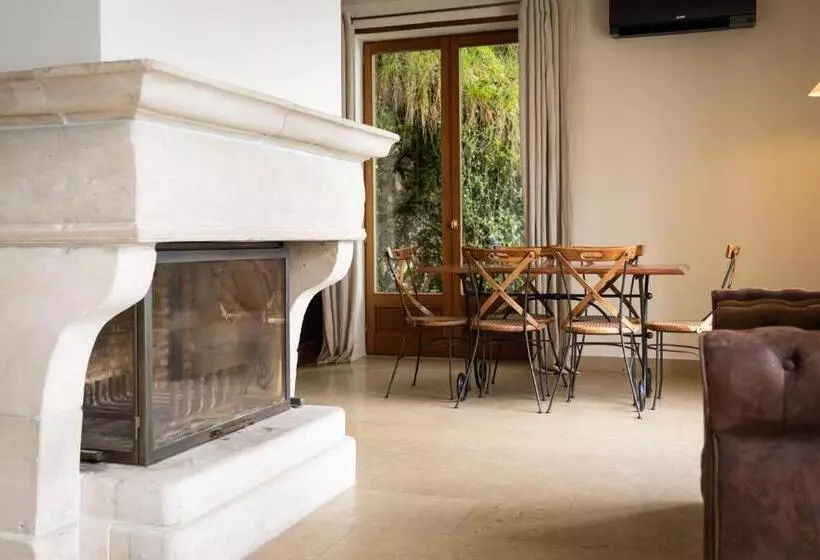 1 Bedroom Villa