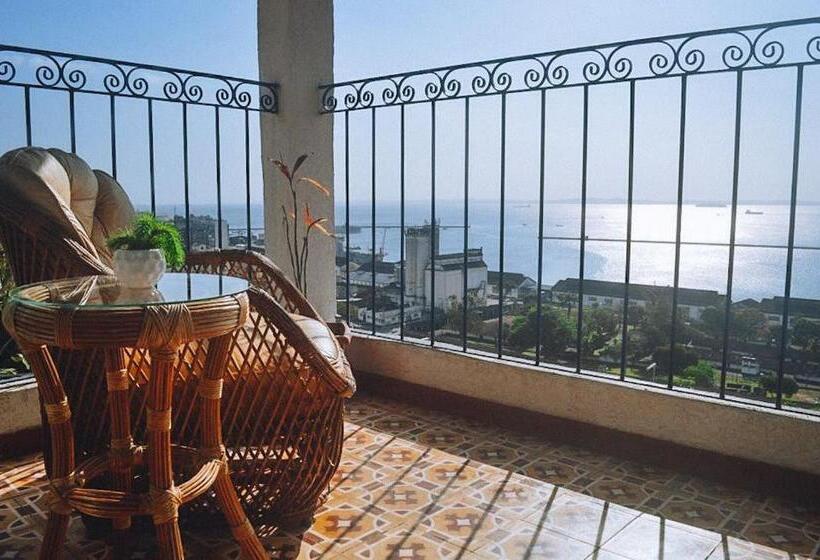 带海景的高档三人间, Pousada Beija Flor