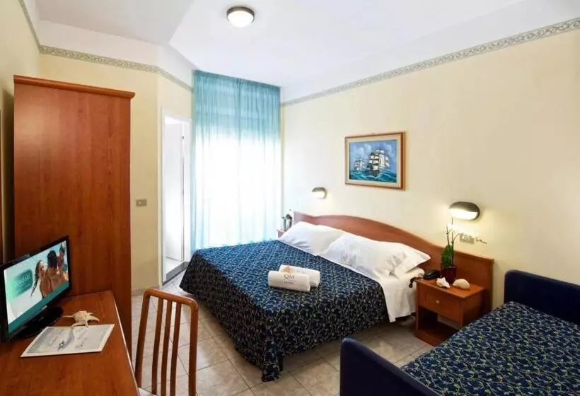 اتاق چهارنفره مدیریتی, Queen Mary