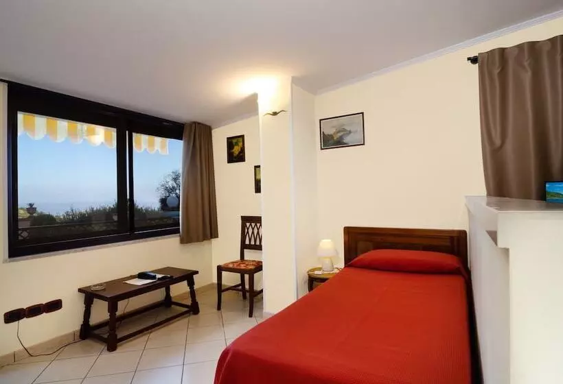 سوییت خانوادگی, Villa La Colombaia