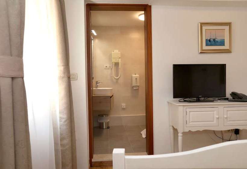 اتاق استاندارد, Villa Carrara