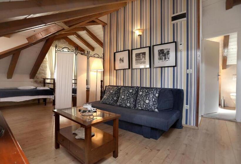 سوئیت خانواده 2 خوابه, Villa Carrara