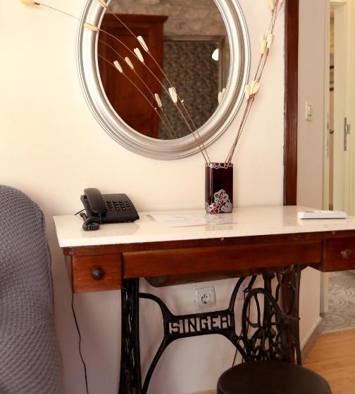 اتاق استاندارد با بالکن, Villa Carrara