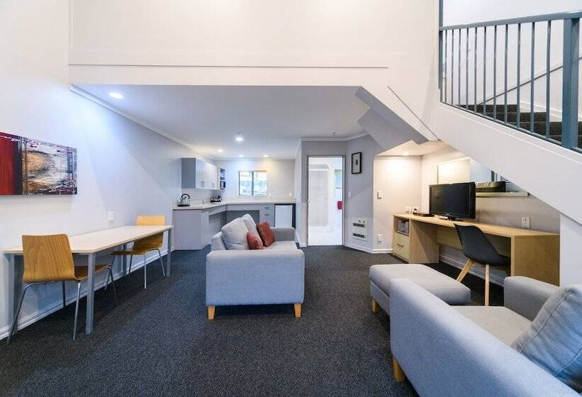 이그제큐티브 스위트, Aubyn Court Spa Motel