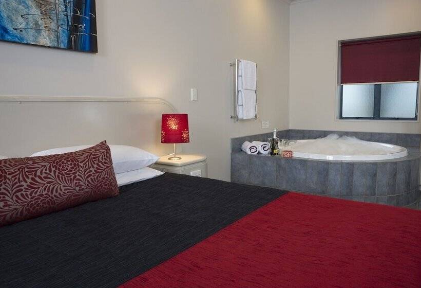 إستوديو قياسى, Aubyn Court Spa Motel