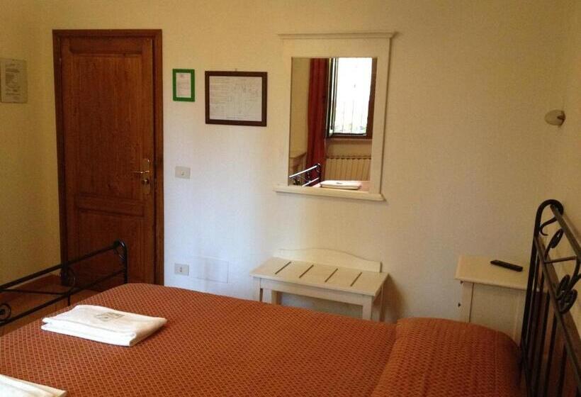 اتاق سوپریور, Albergo Sonia