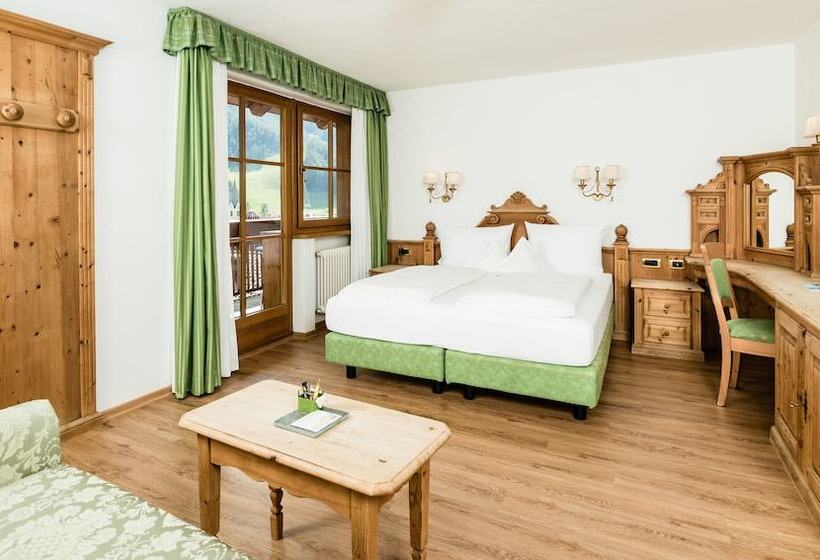 수피리어 룸, Almhof Hotel Call