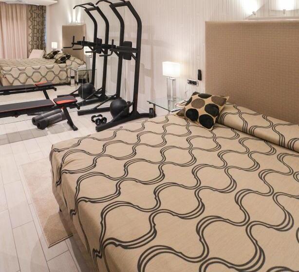 商务房间, Ariston