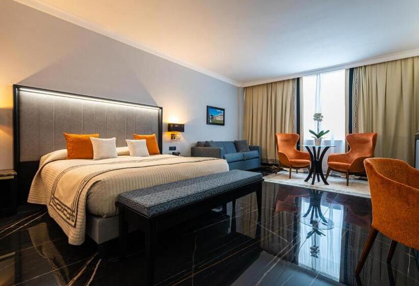 豪华房间, Ariston