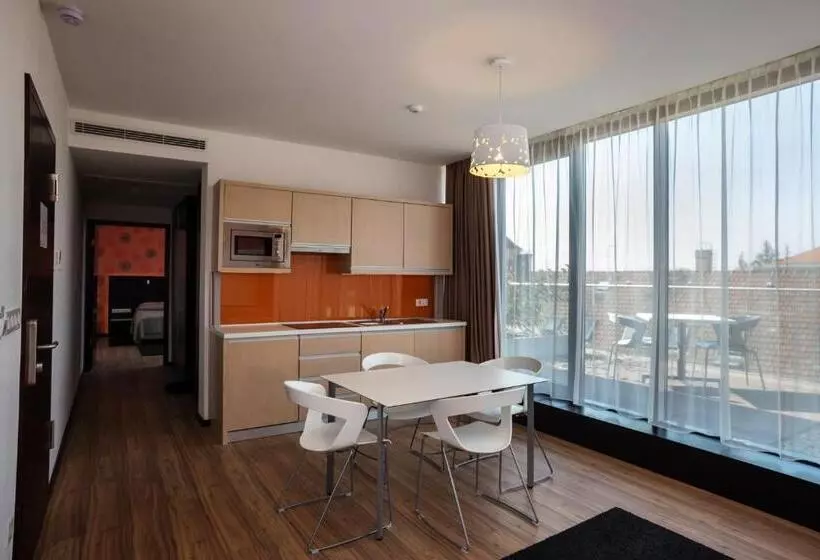 スイート, Art Hotel Szeged