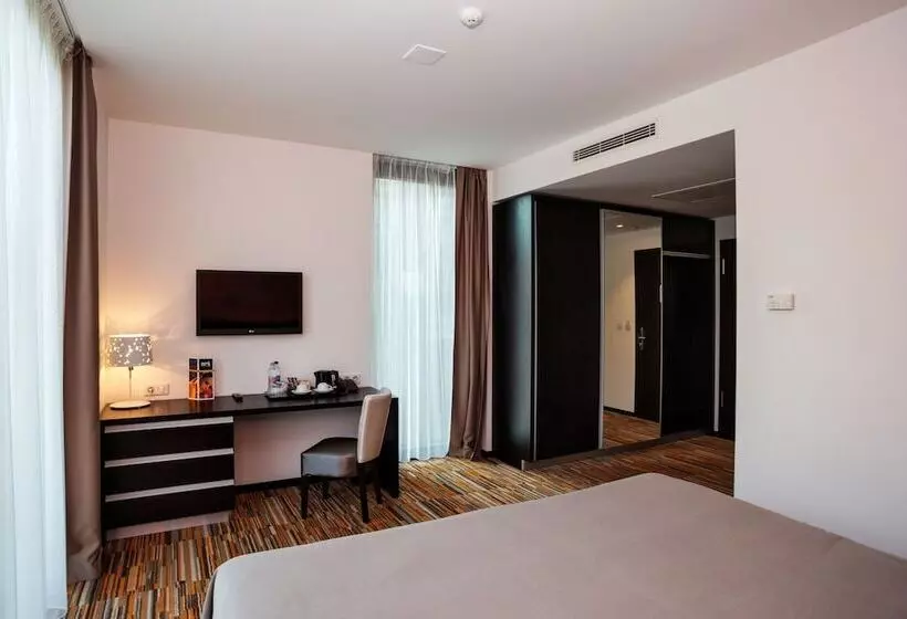 スタンダードルーム, Art Hotel Szeged