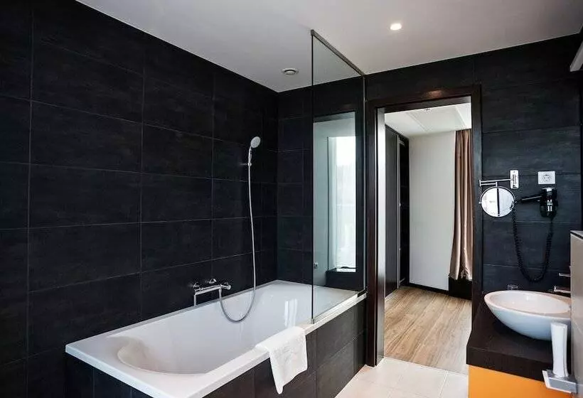 スイート, Art Hotel Szeged