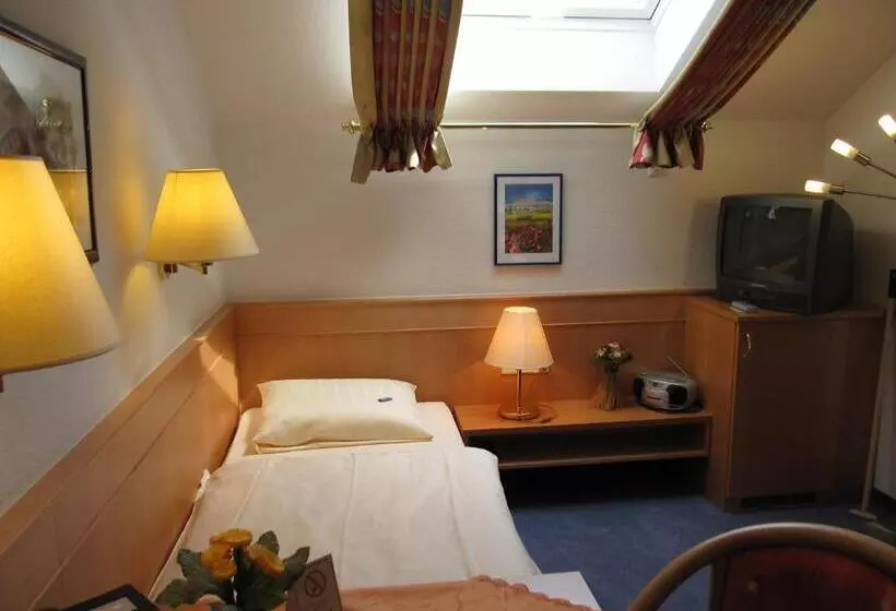スタンダードシングルルーム, Birnbaumhof   Hotel Pension Und Ferienwohnungen