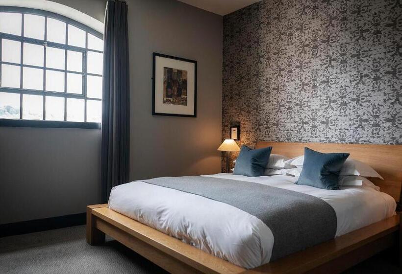 Люкс Вид на Реку, Du Vin Henley