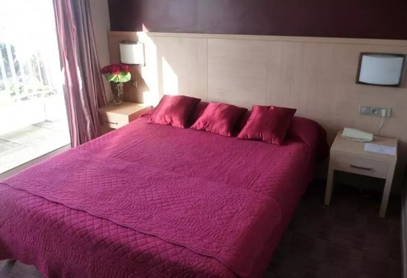 Standard-huone Terassi, Hôtel Spunta Di Mare