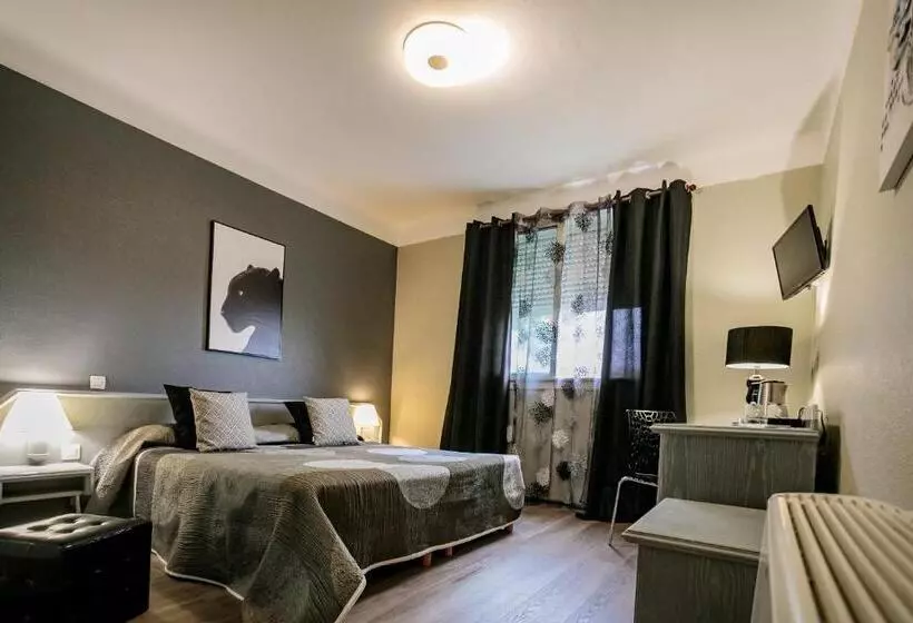 Economy-huone, Hôtel Spunta Di Mare