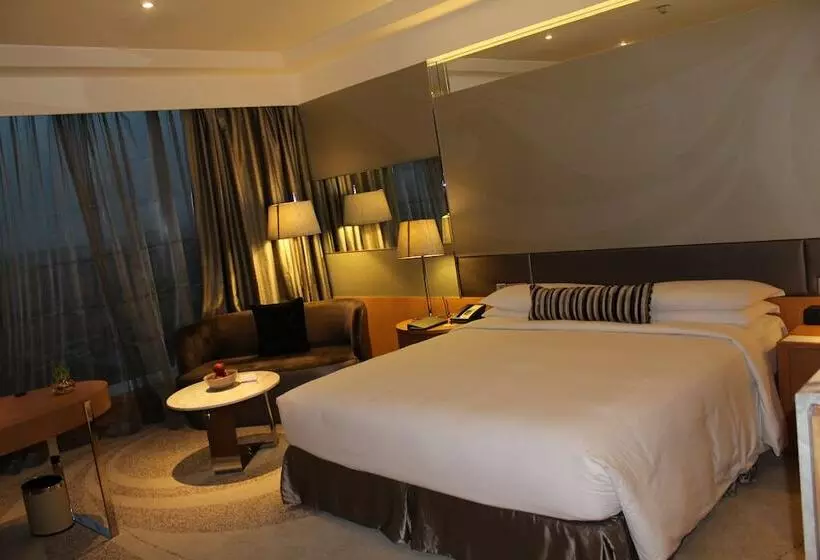 クラブルーム, Hyatt Regency Gurgaon