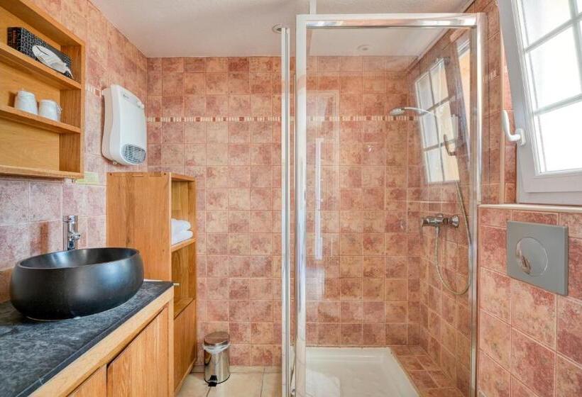 バルコニーつきオーシャンビュースーペリアルーム, La Nartelle