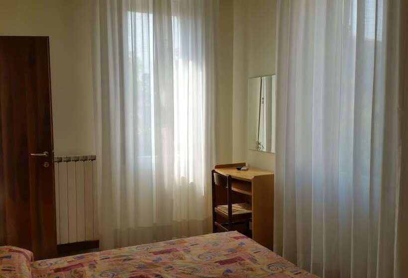 Standart Oda, Montepiana