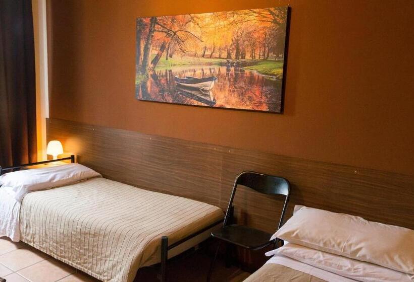 غرفة قياسية فردية, Pontenuovo