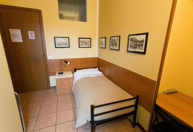 غرفة قياسية فردية, Pontenuovo