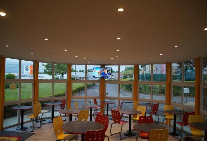 スタンダードルーム, The Originals Access Aéroport, Hôtel Aurillac